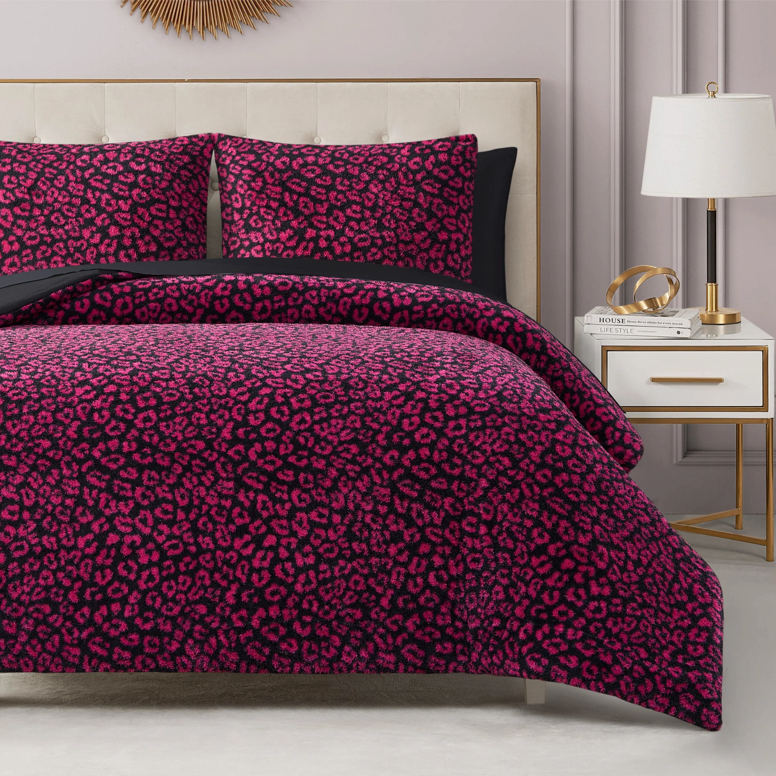Cheetah Feathered Comforter Set - Image 4