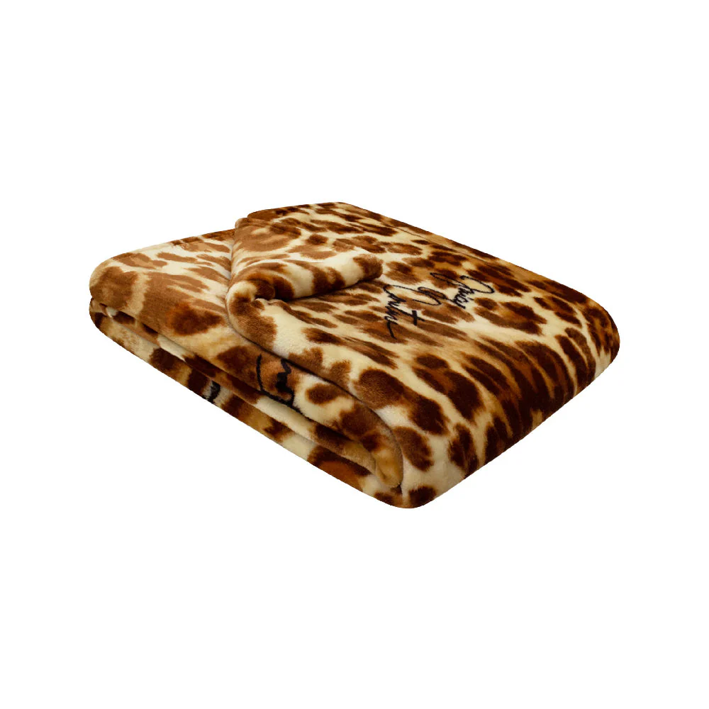 Plush Throw Blanket - Image 3